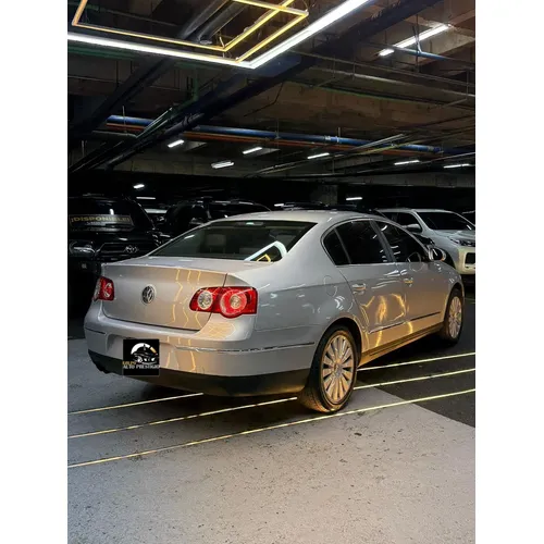 Volkswagen Passat 2007 Plateado Caracas