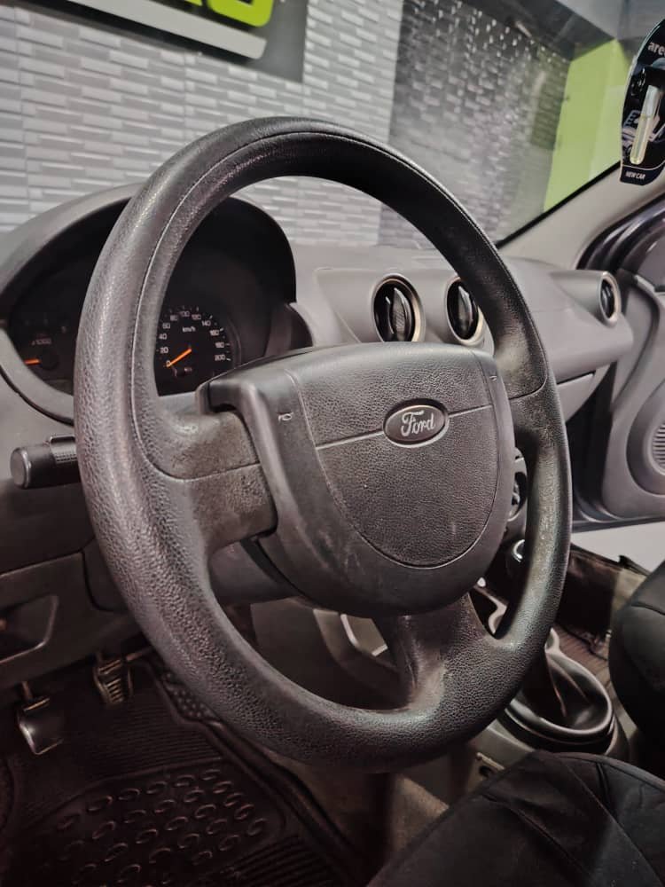 Se vende Ford Fiesta 2007