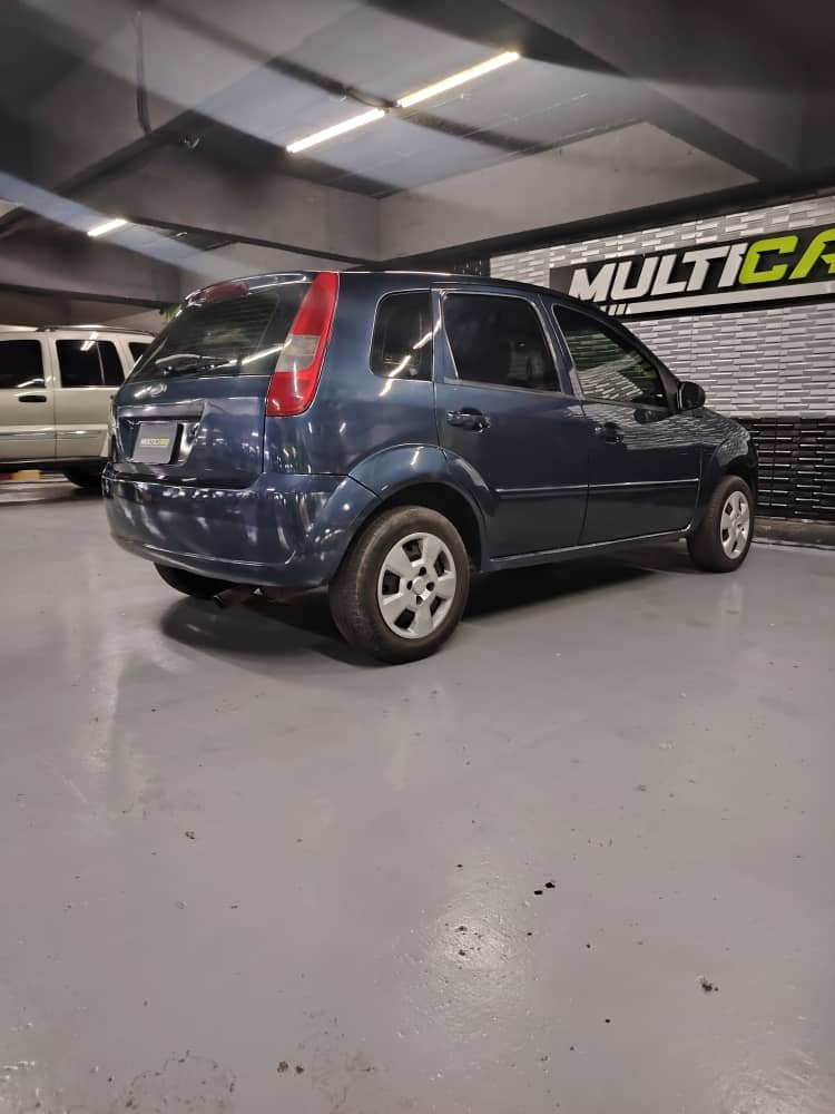 Se vende Ford Fiesta 2007