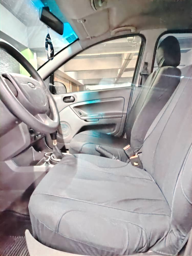 Se vende Ford Fiesta 2007