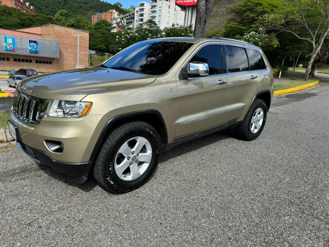 Jeep Grand Cherokee 2011 Dorado Caracas