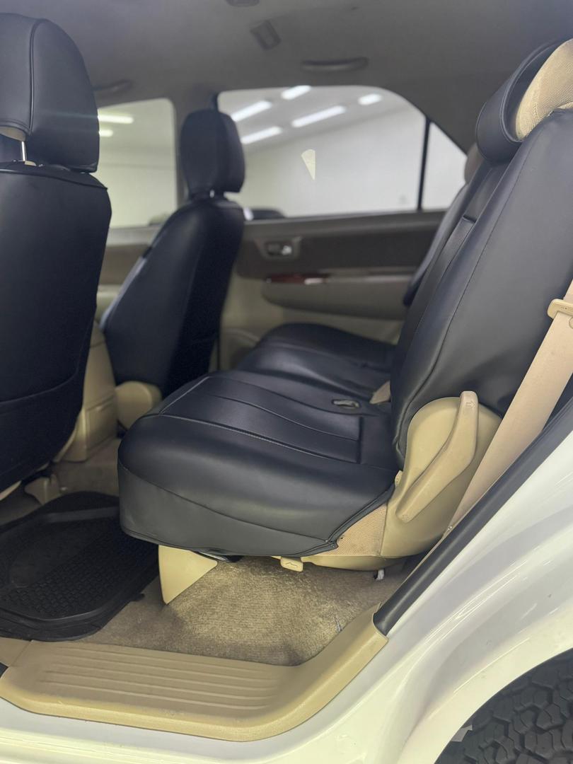 Toyota Fortuner 2011 Blanco Caracas