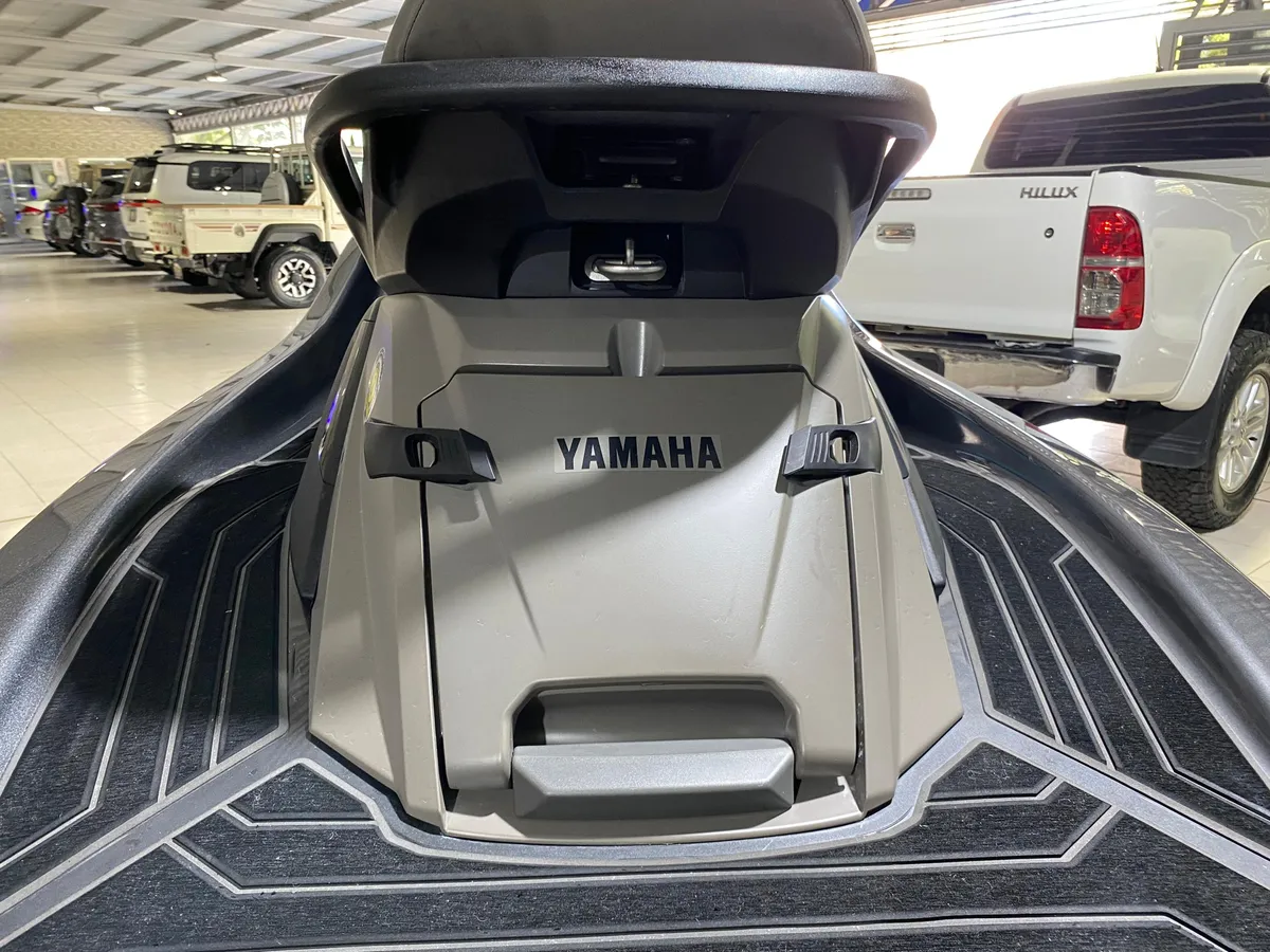 Yamaha Fx1800-y 2023 gris5