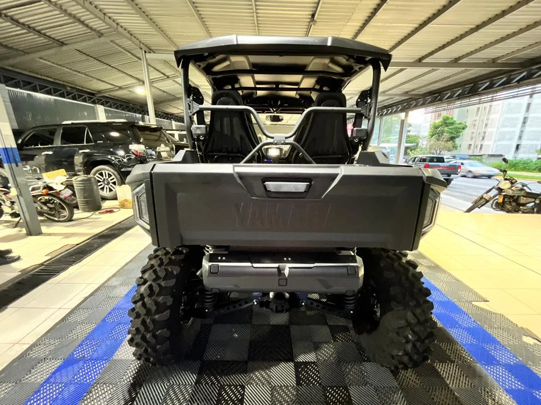 Yamaha R-MAX Wolverine 1000 2025 Negro Caracas