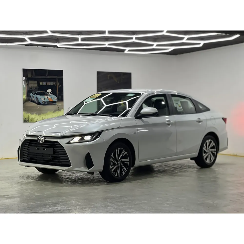 Toyota Yaris E 2026 Blanco Puerto Ordaz