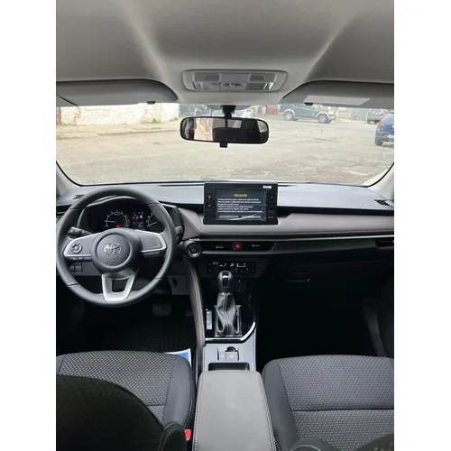 Toyota Yaris E 2026 Blanco Puerto Ordaz