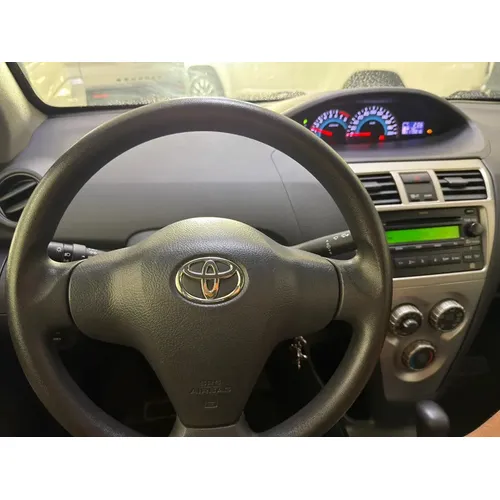 Toyota Yaris Belta 2009 Azul Valencia