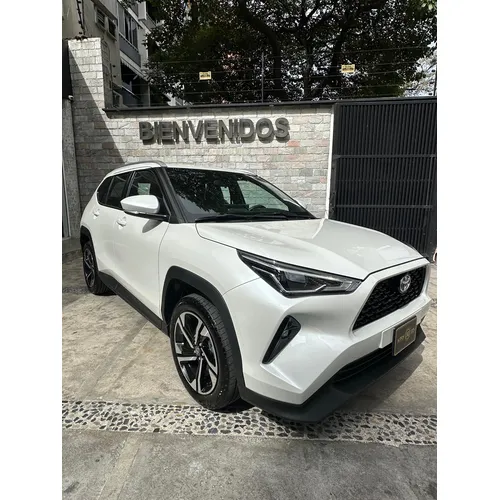 Toyota Yaris Cross 2025 Blanco Caracas