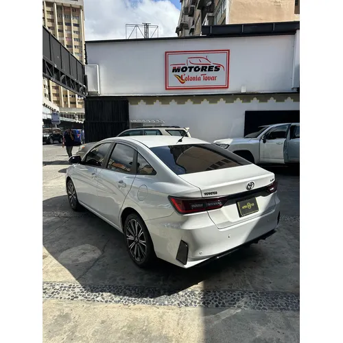 Toyota Yaris G 2024 Blanco Caracas