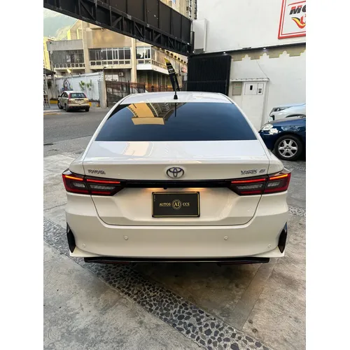 Toyota Yaris G 2024 Blanco Caracas