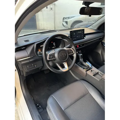 Toyota Yaris G 2024 Blanco Caracas