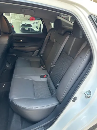 Toyota Yaris G 2024 Blanco Caracas