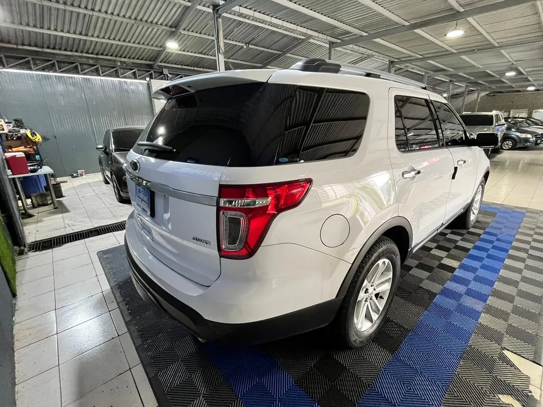 Ford Explorer Limited 2013 Blanco Caracas
