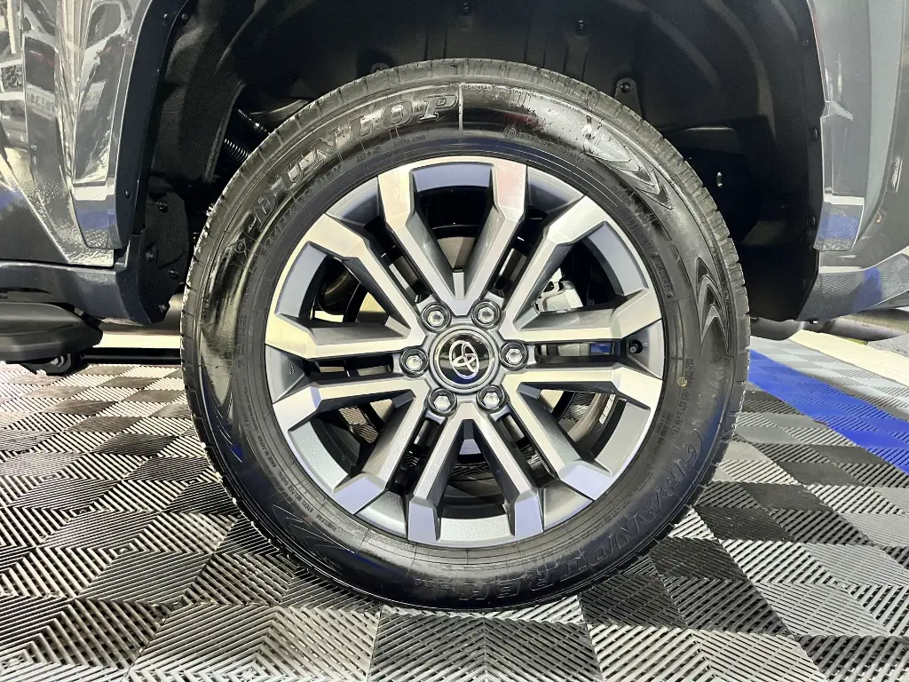 camioneta Toyota 4runner Limited gri4