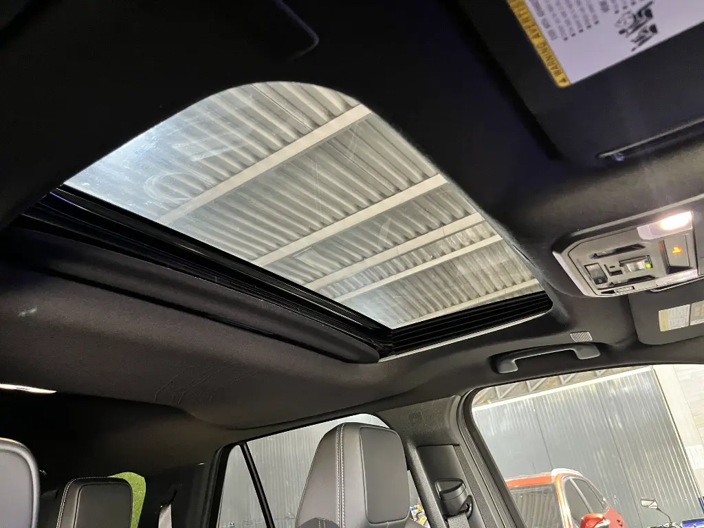 Toyota 4Runner Limited 2025 Gris Caracas