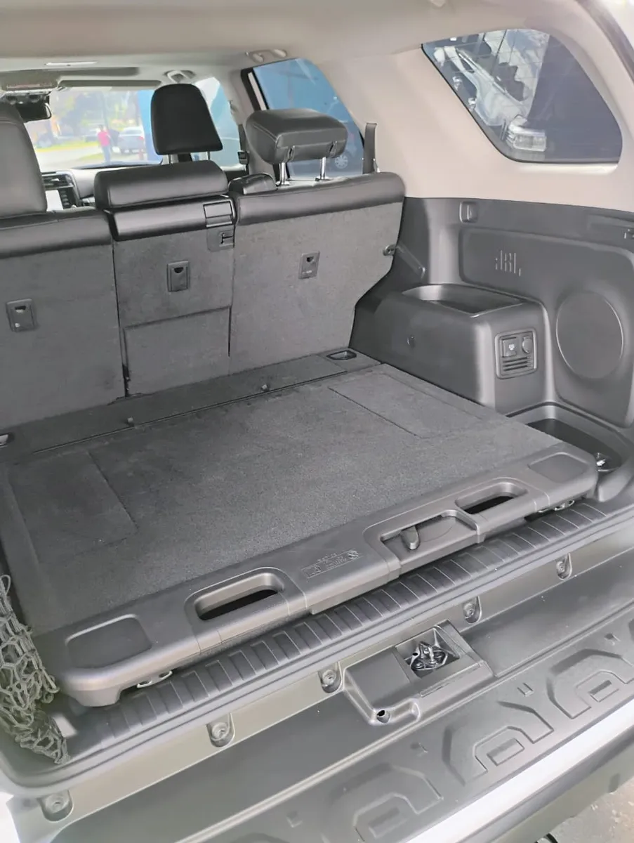 camioneta Toyota 4runnner Trd 2023 blanco2