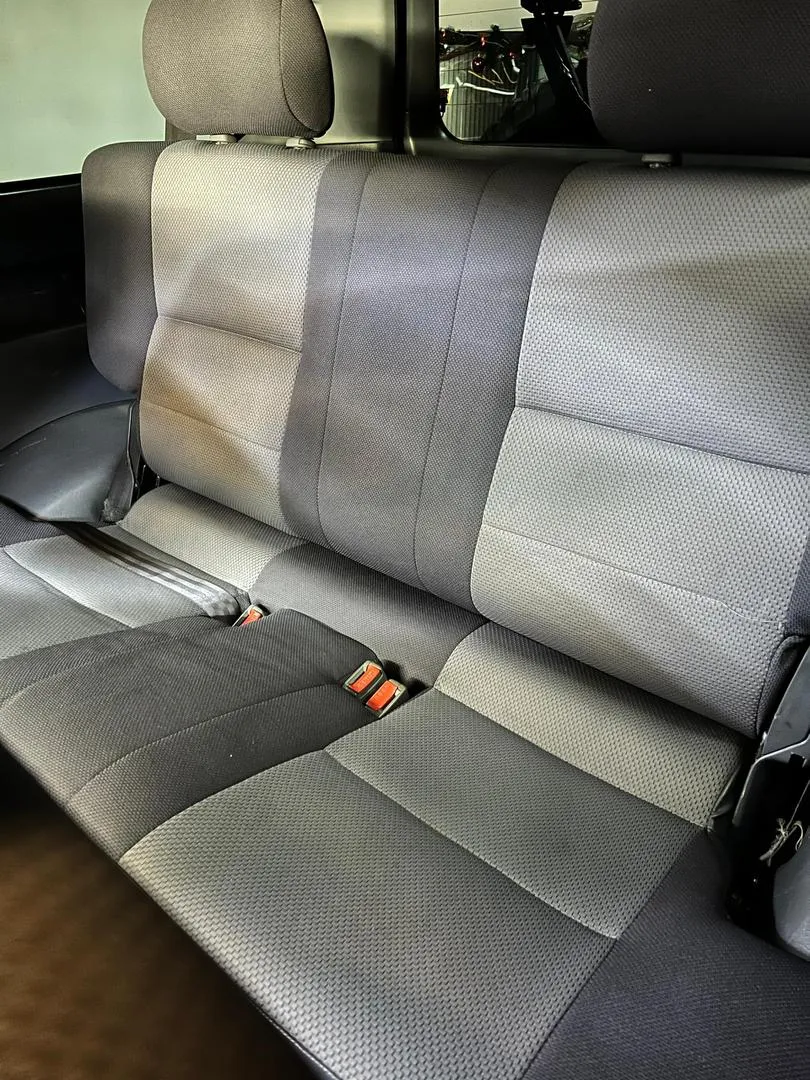 camioneta Toyota Meru 2009 negro7