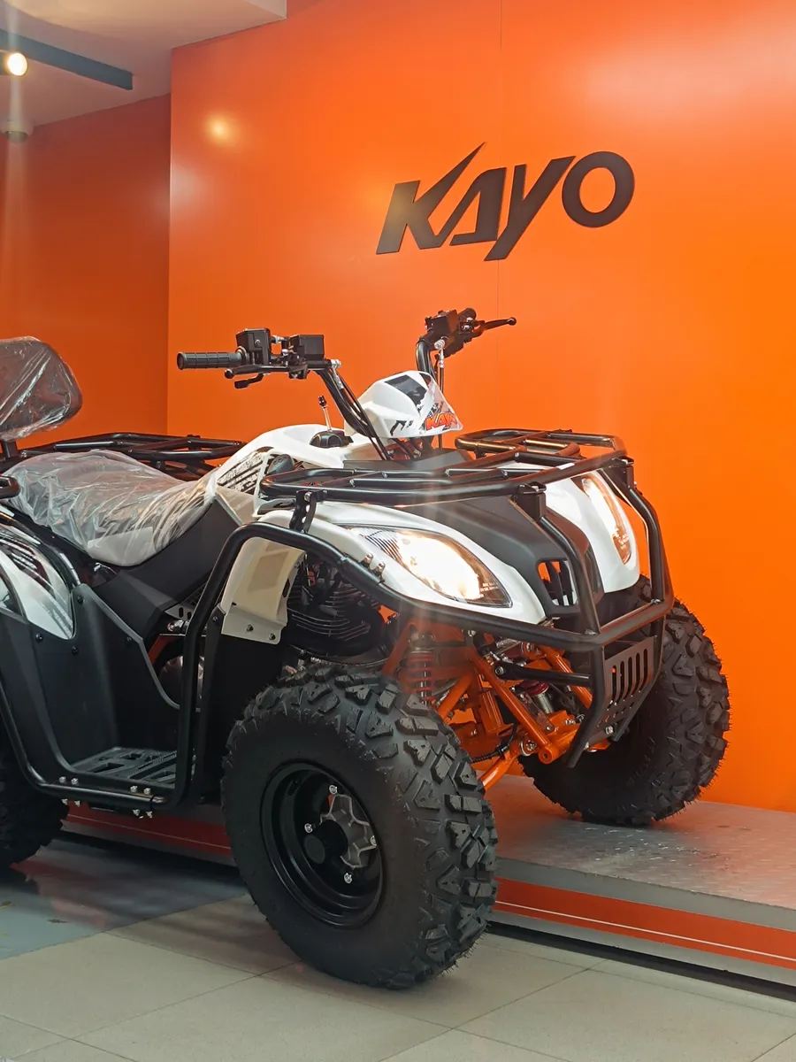 Kayo AU 200 2025 Blanco Caracas