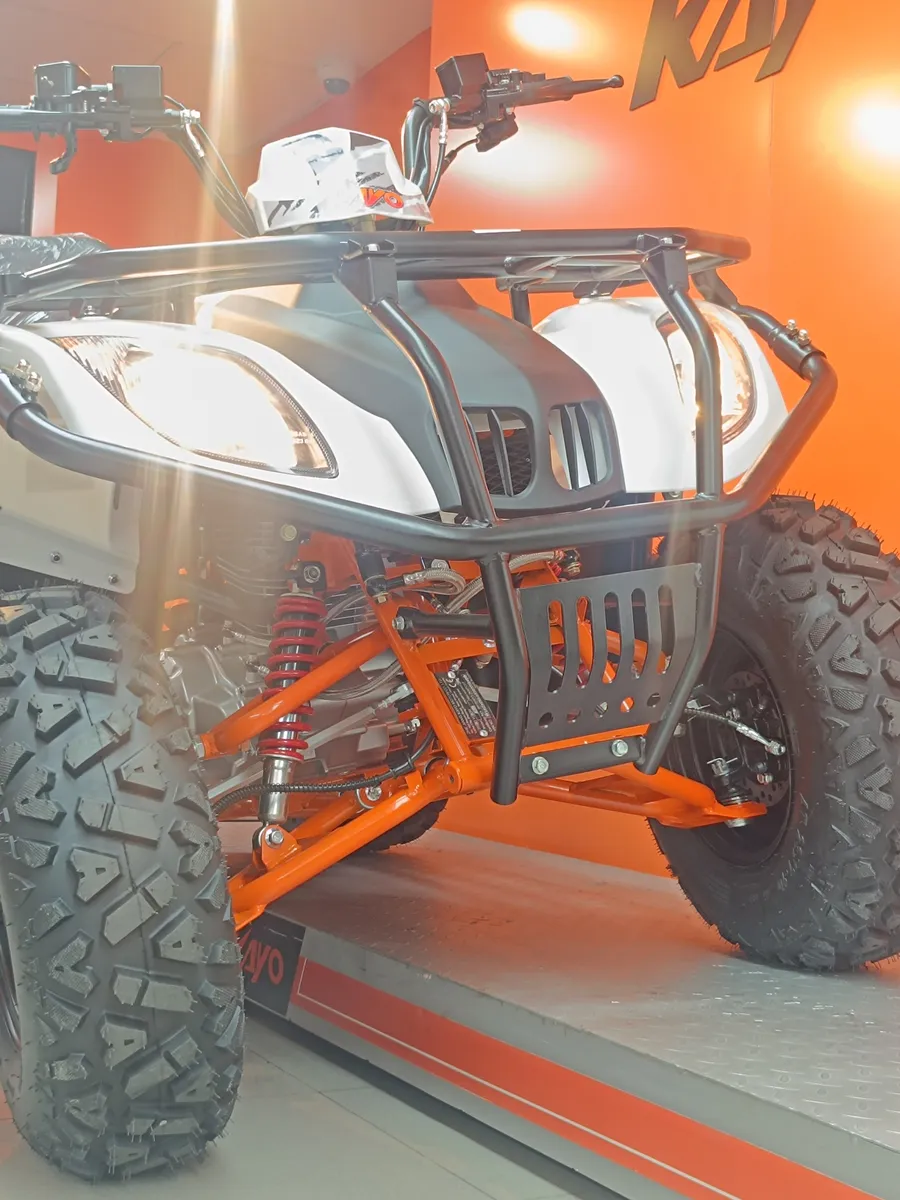 Kayo AU 200 2025 Blanco Caracas