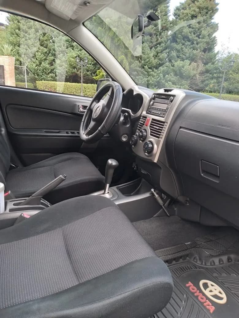 Daihatsu Terios BEGGO 2013 Blanco