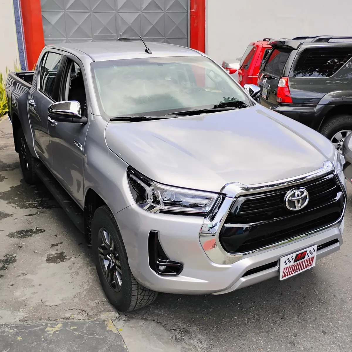 Toyota Hilux 2025 Gris Maracay