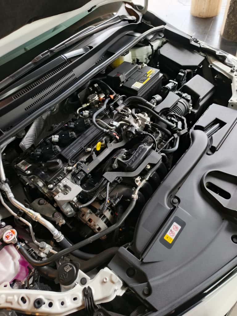 sedan 2024 TOYOTA COROLLA SEG blanco10