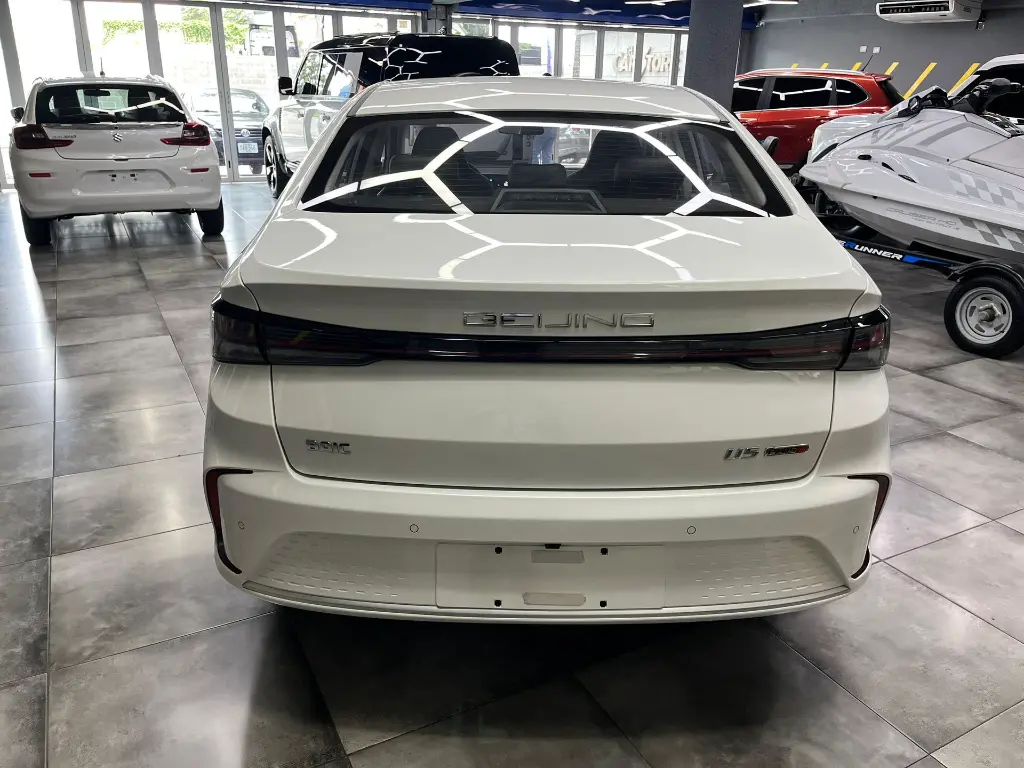 BAIC U5 Plus 2025 Blanco Caracas