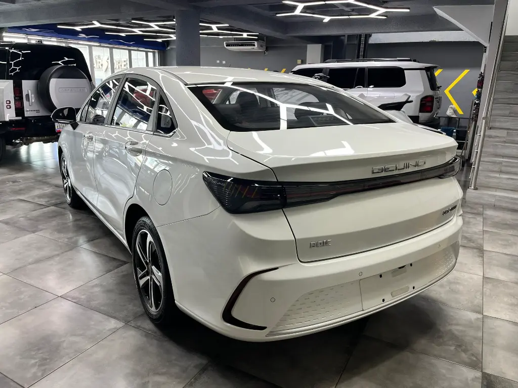 BAIC U5 Plus 2025 Blanco Caracas