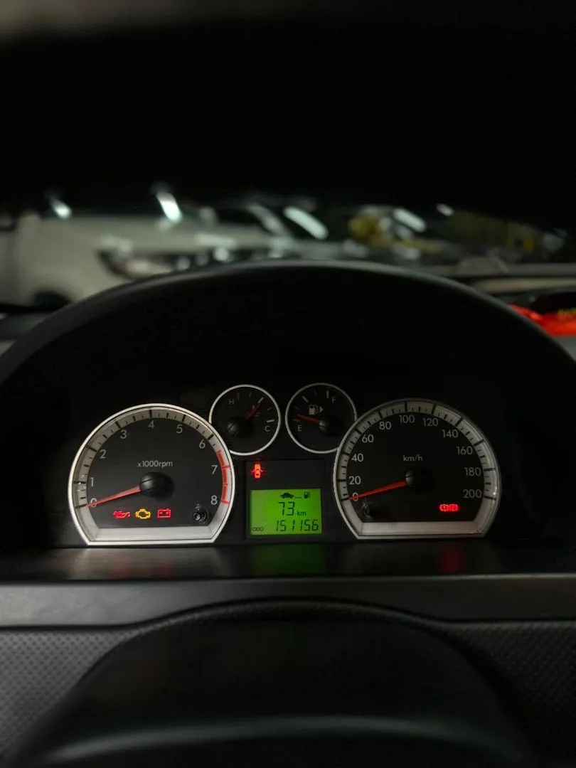 sedan Chevrolet Aveo 2011 negro10