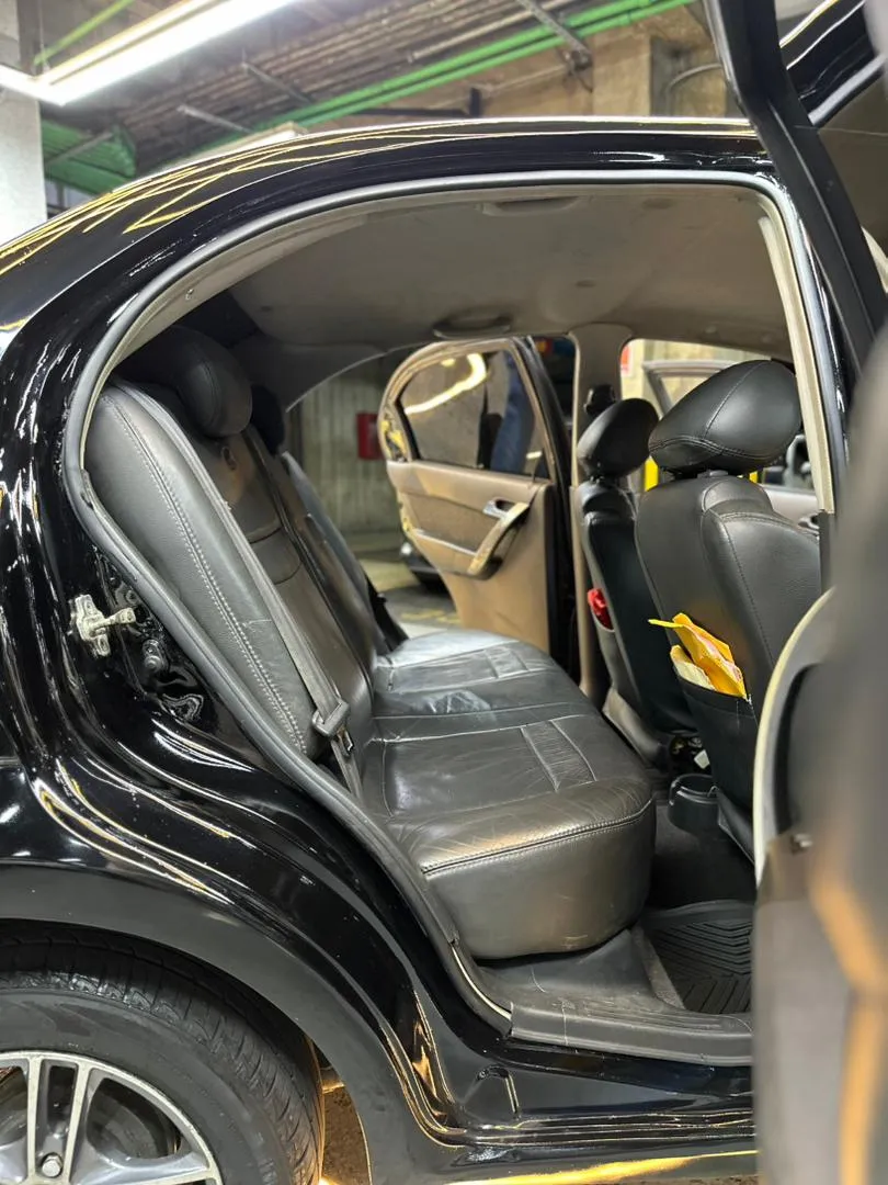 sedan Chevrolet Aveo 2011 negro9