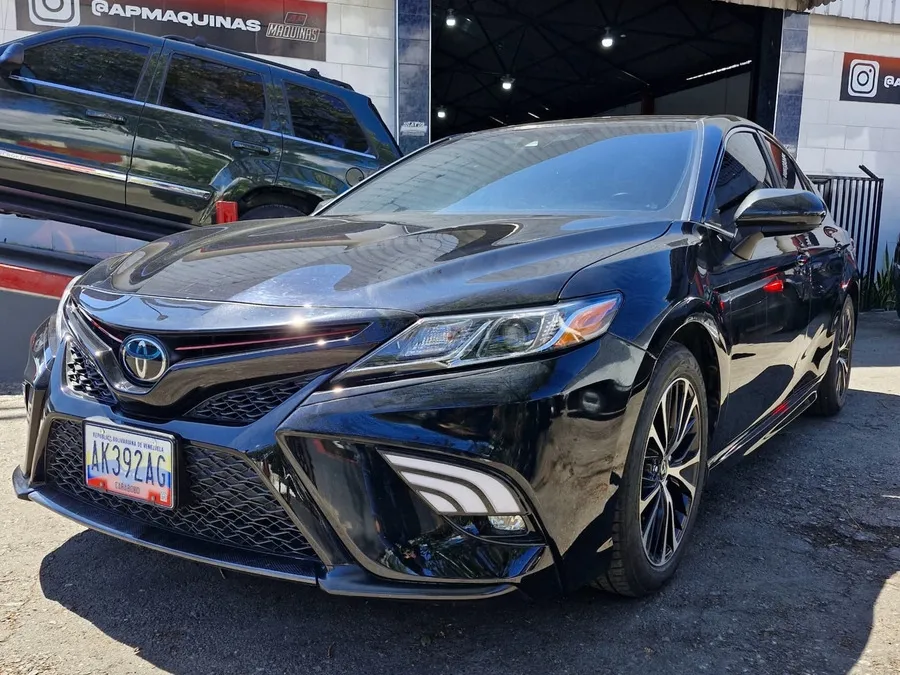 Toyota Camry 2018 Negro Maracay