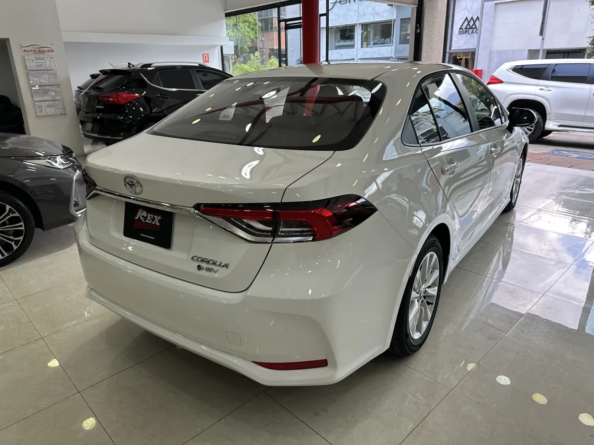 Toyota Corolla HEV 2025 Blanco Caracas