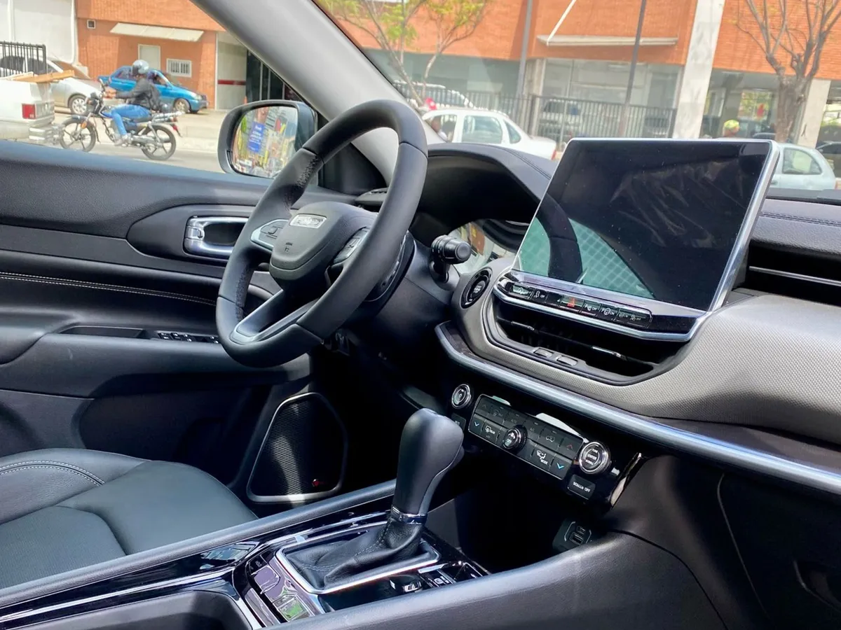 Jeep Compass 2025 Plateado Caracas