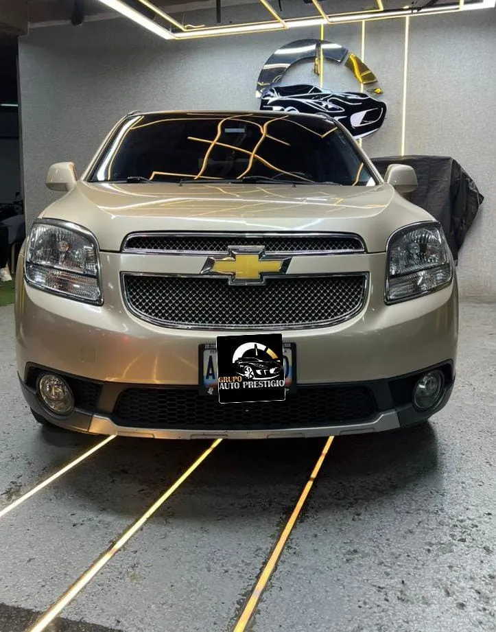 Chevrolet Orlando 2013 Beige Caracas