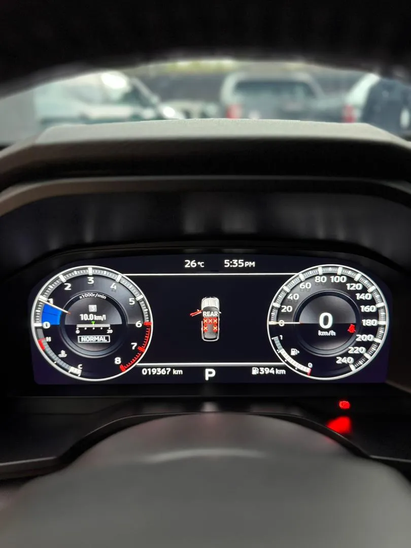 suv Mitsubishi Outlander 2025 blanco10