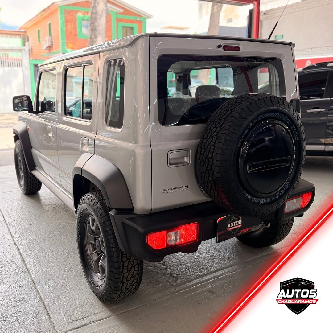 Suzuki 2026 Plateado Caracas