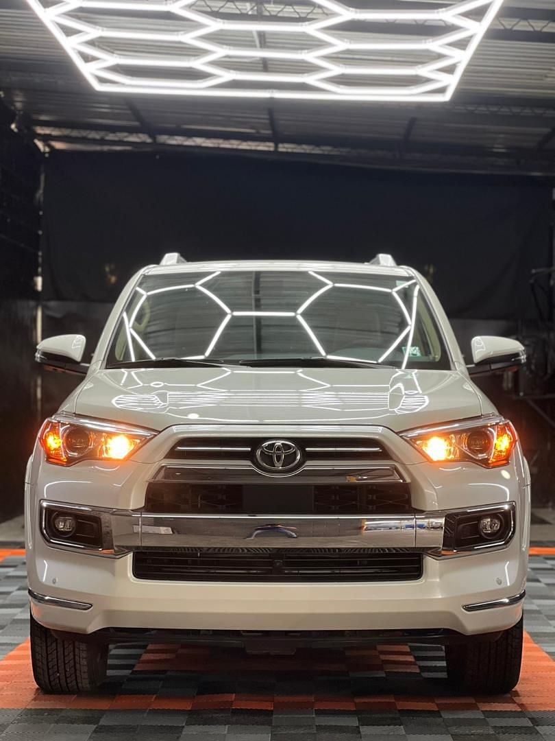 Toyota 4Runner Limited 2023 Blanco Caracas