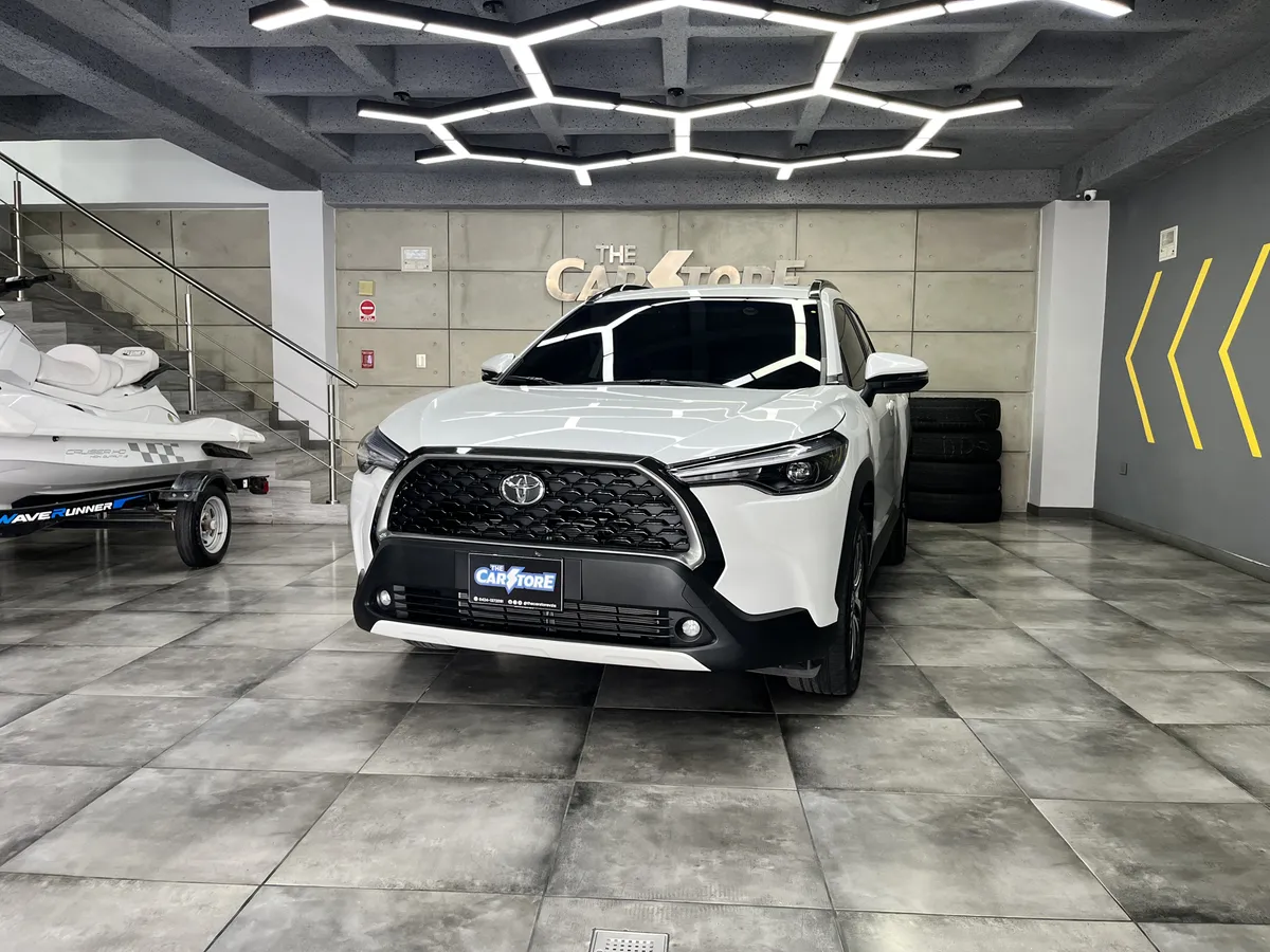 Toyota Corolla Cross 2024 Blanco Caracas
