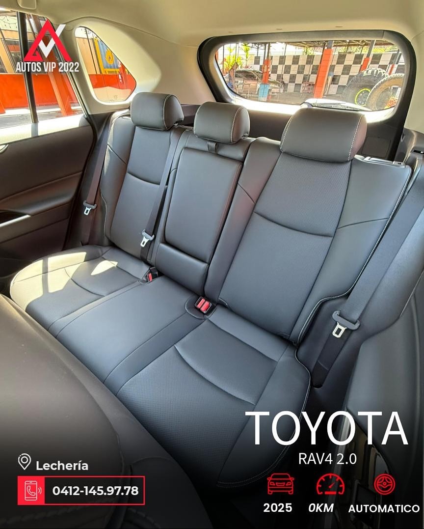 suv Toyota RAV4 2.0 2025 blanco9