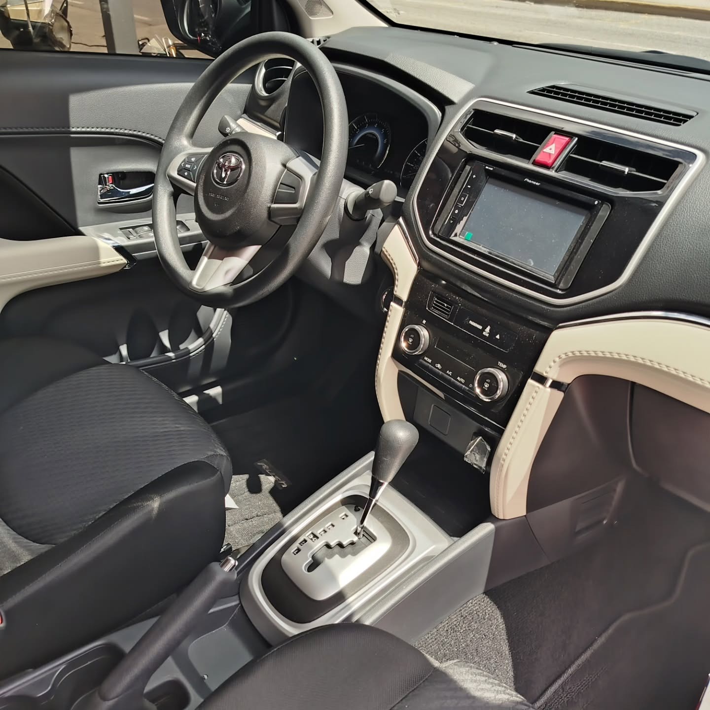 Toyota Rush 2023 Negro San Antonio de Los Altos