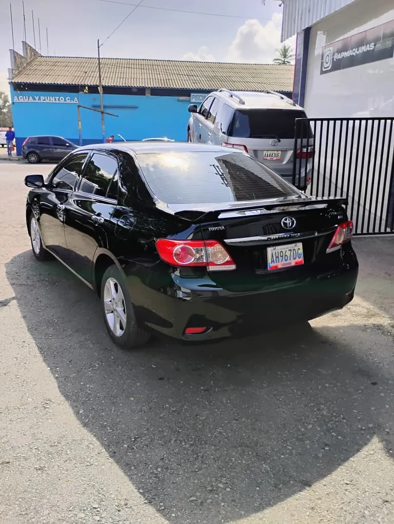 toyota corolla 2011 sedan negro11
